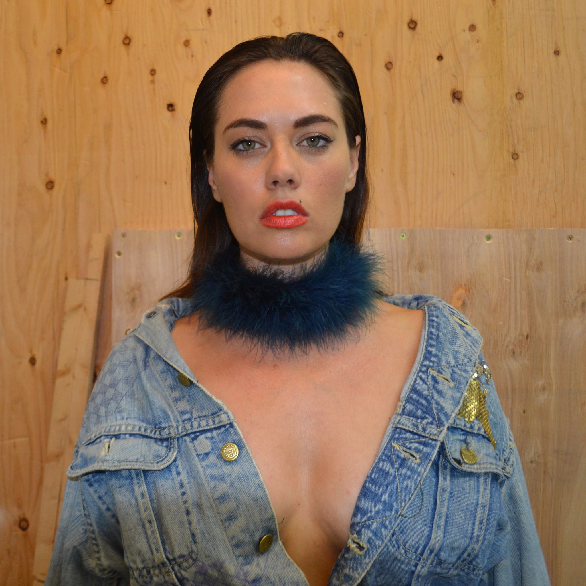 MARABOU FEATHER CHOKER