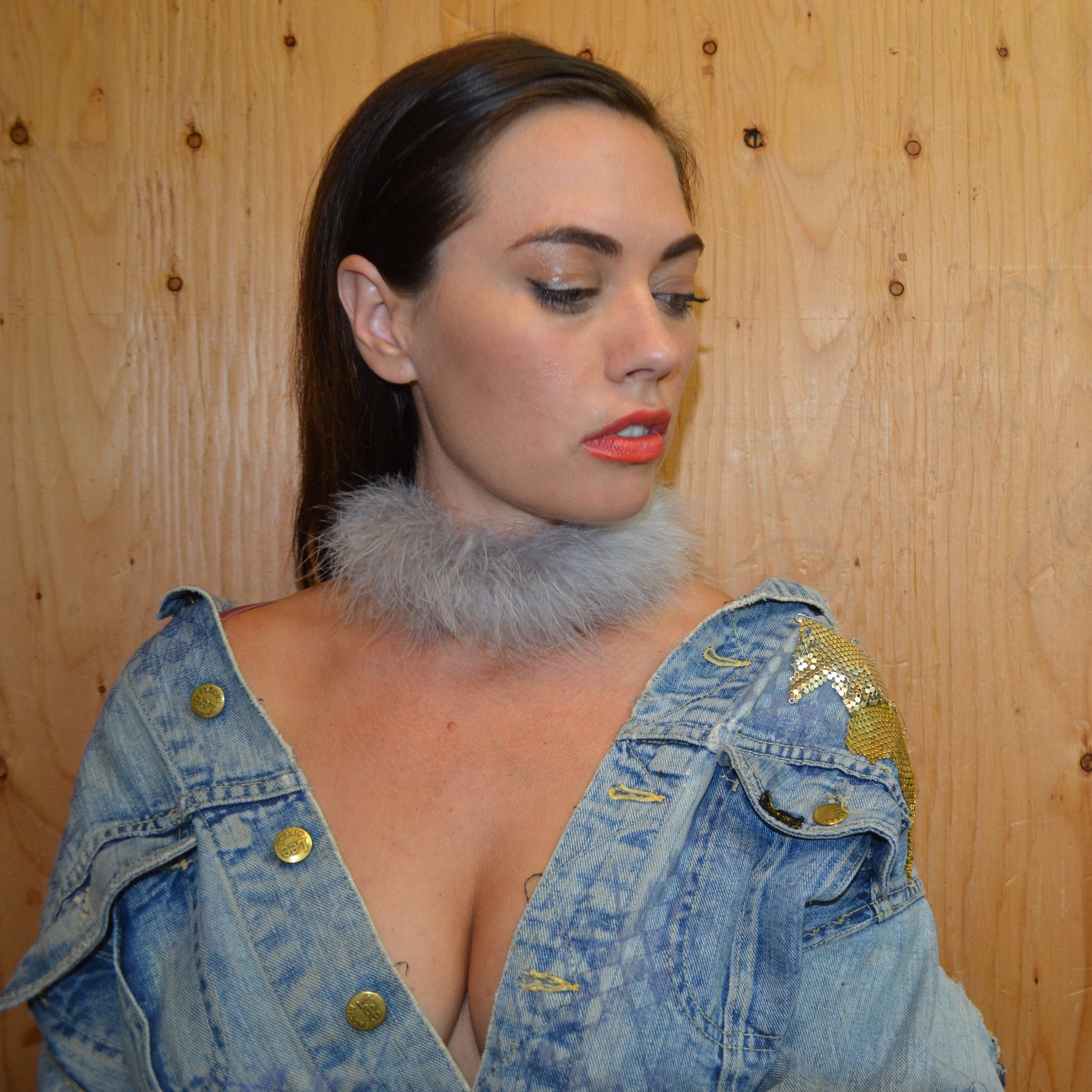 MARABOU FEATHER CHOKER