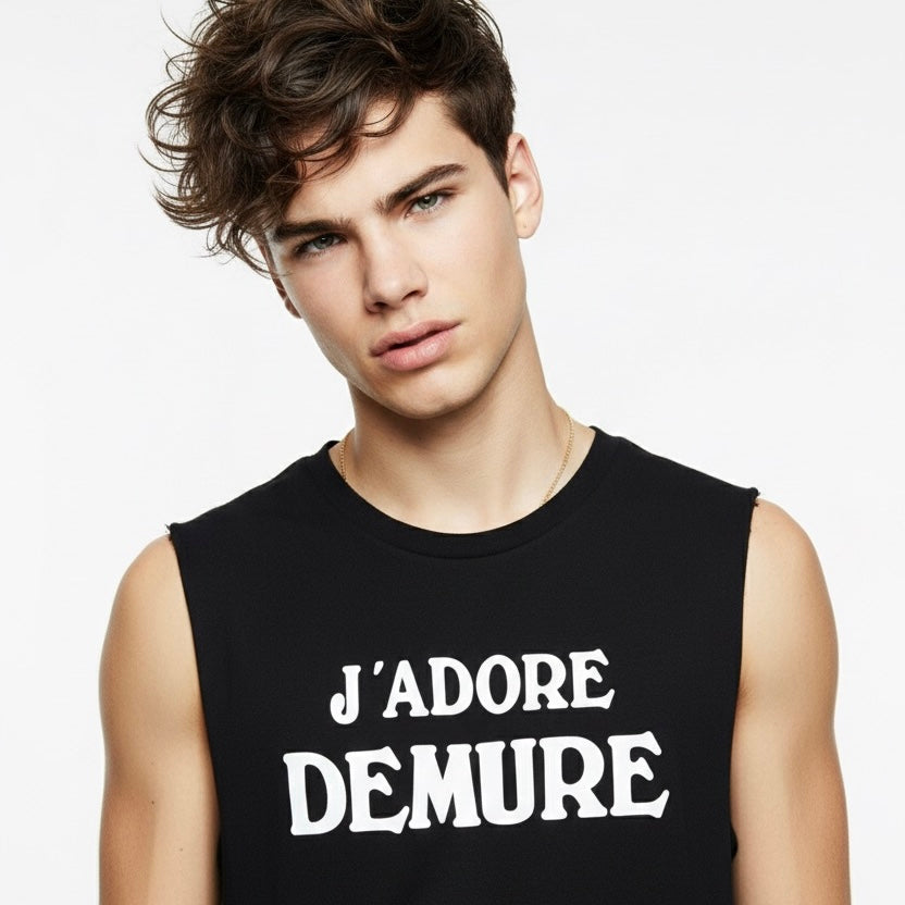 J'ADORE DEMURE MUSCLE TEE