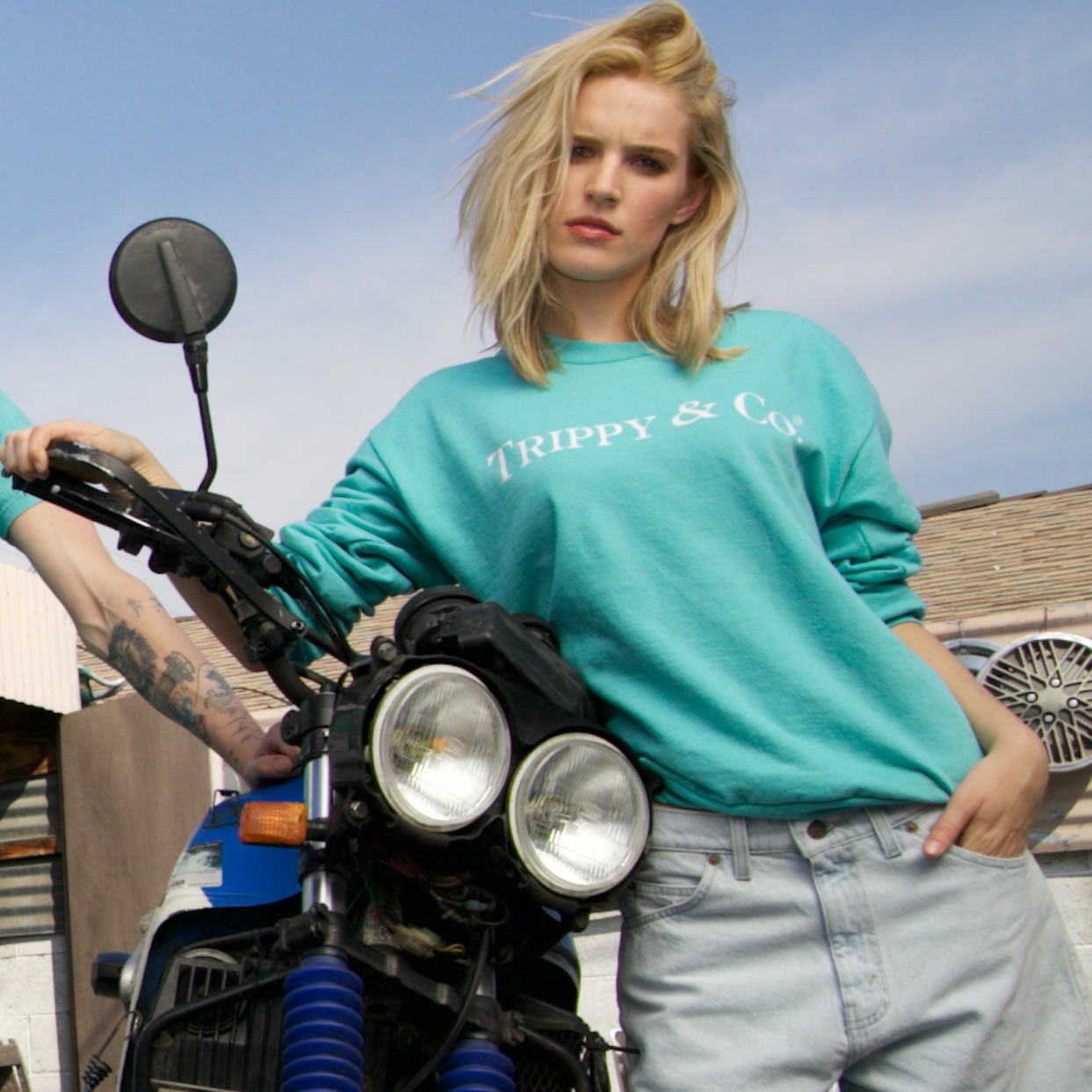 TRIPPY & CO SWEATSHIRT