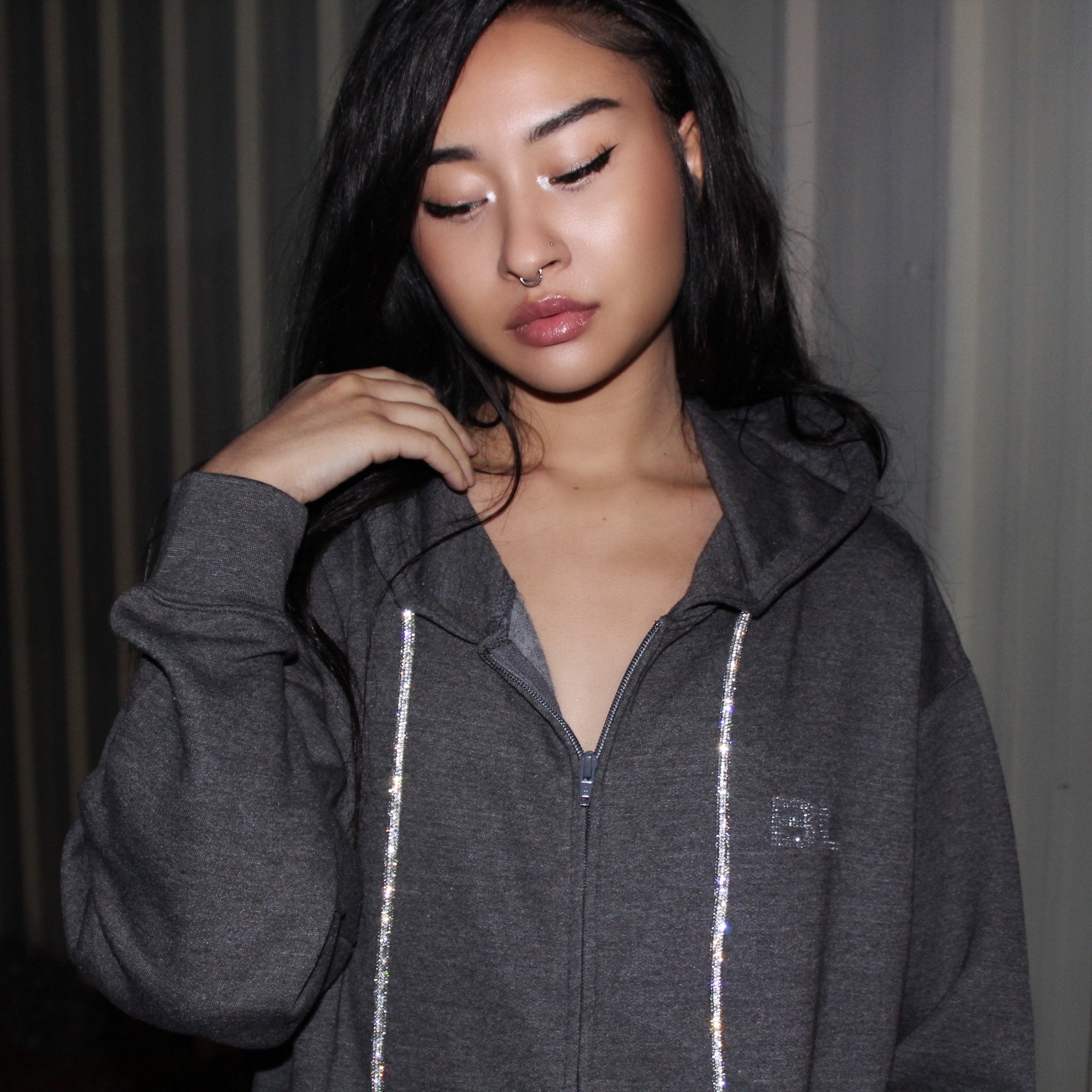 ZIP UP HOODIE WITH BLING STRING