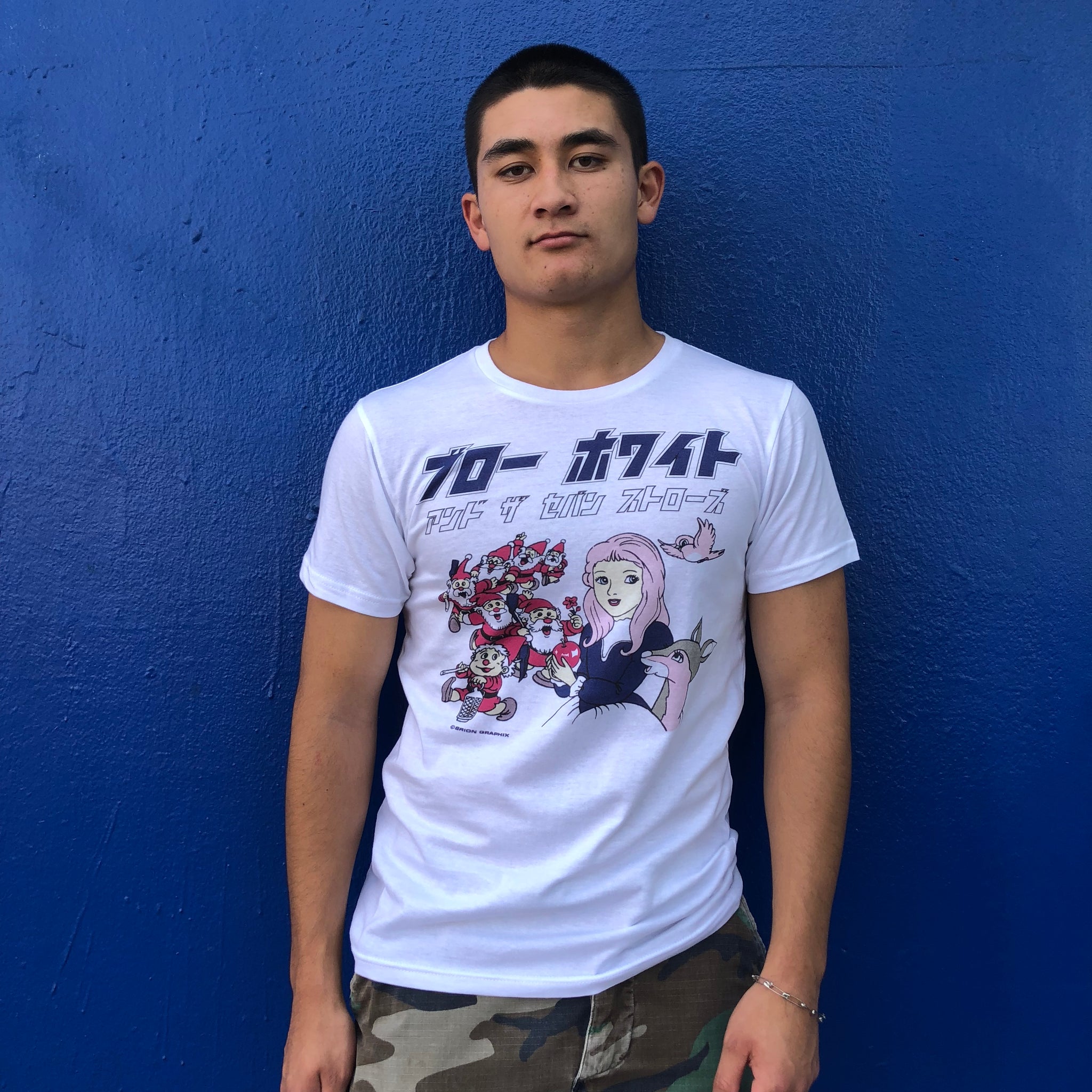 SNOW WHITE TEE