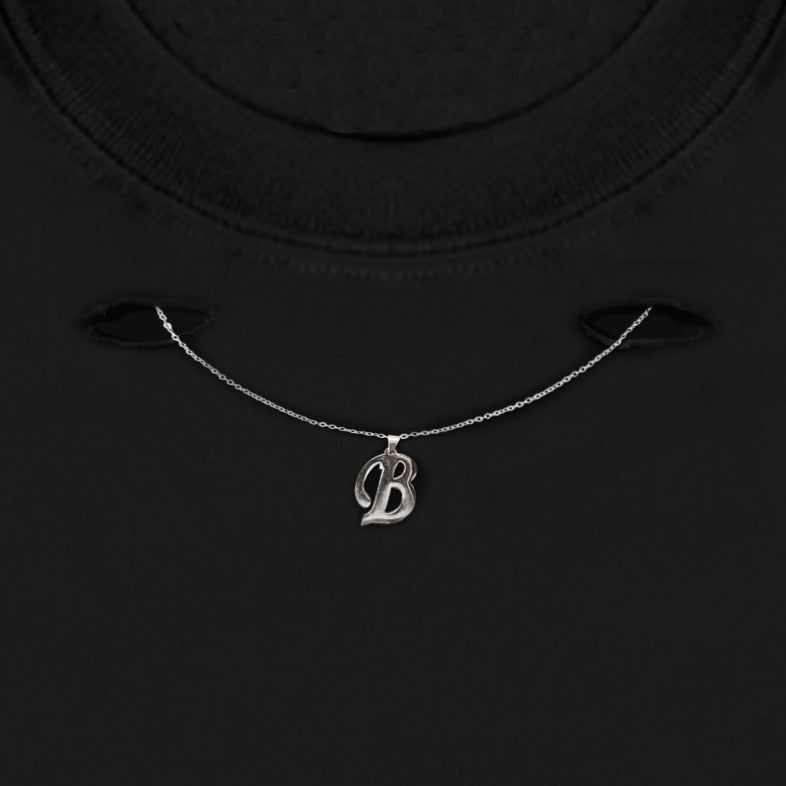 B CHARM SWEATSHIRT