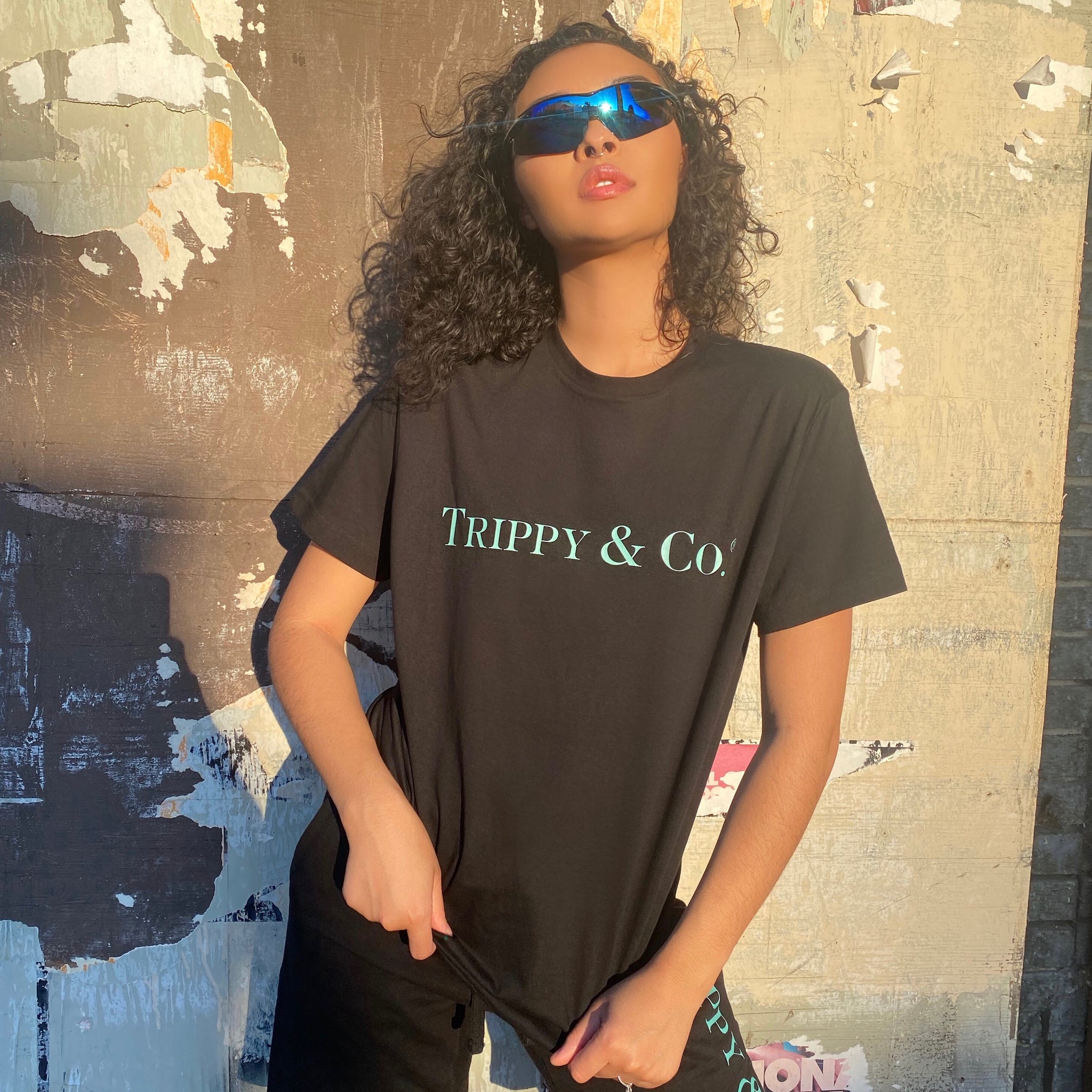 TRIPPY & CO TEE